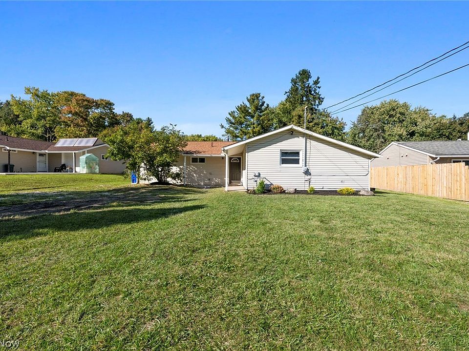 1st image of 2647 Notle St