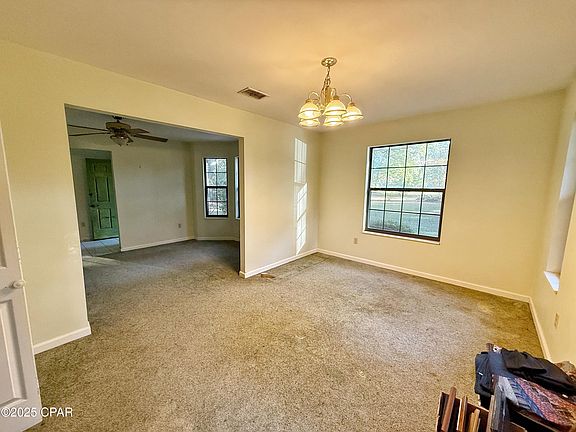5th image of 5140 Lake Bluff Cres