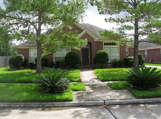 12707 Silverglen Estates Dr, Houston, TX 77014