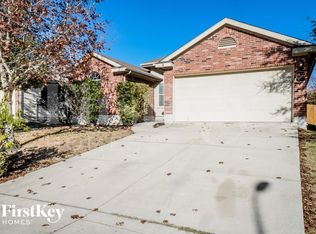 4000 Whisper Rdg, Schertz, TX 78108