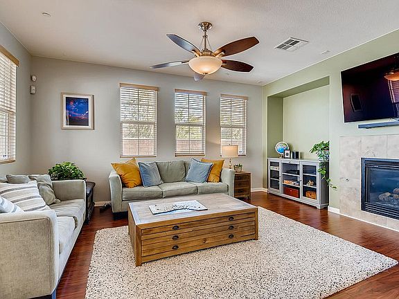 4th image of 8409 Insignia Ave Unit 105
