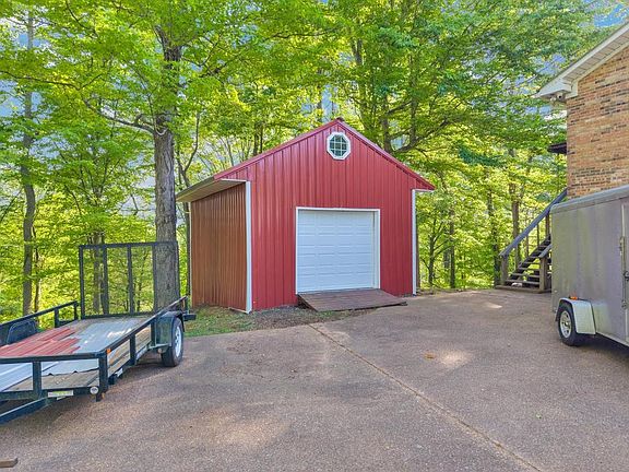 3rd image of 1992 Locke Bend Rd