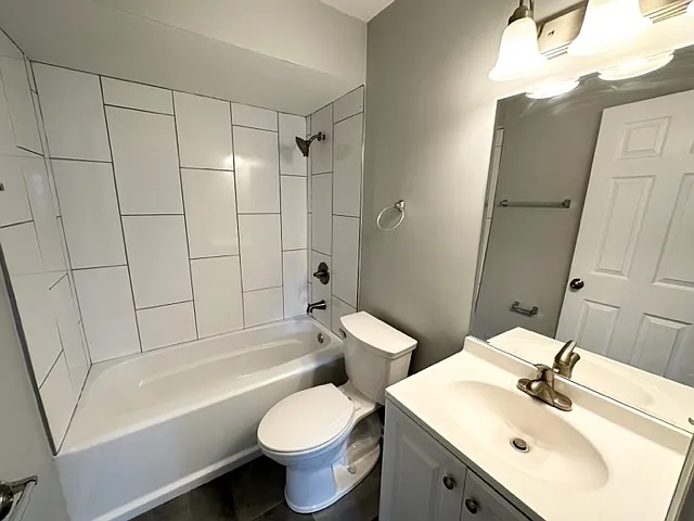 2 bed, 780 sqft, $1,550 — Photo 3