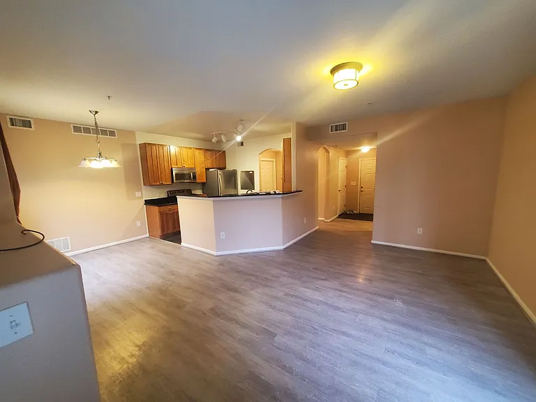 2875 Blue Sky Cir #4-101 — Photo 20
