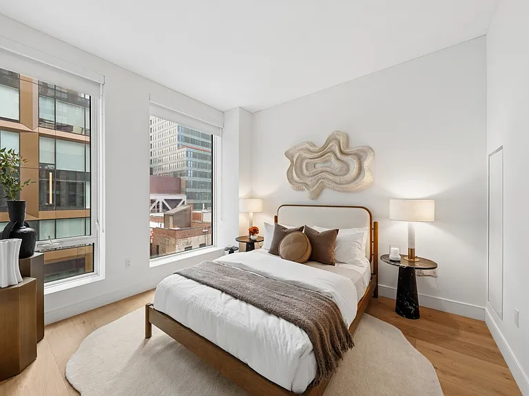 312 W 43rd St #7C — Photo 13