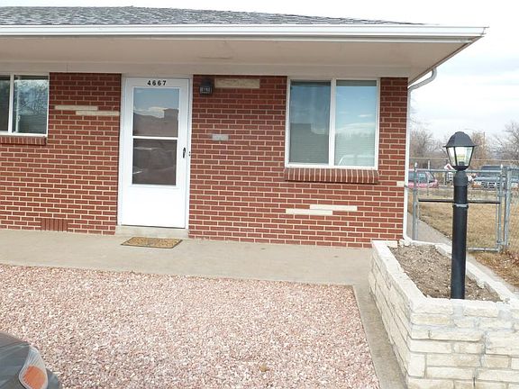 Front entrance(corner apt)