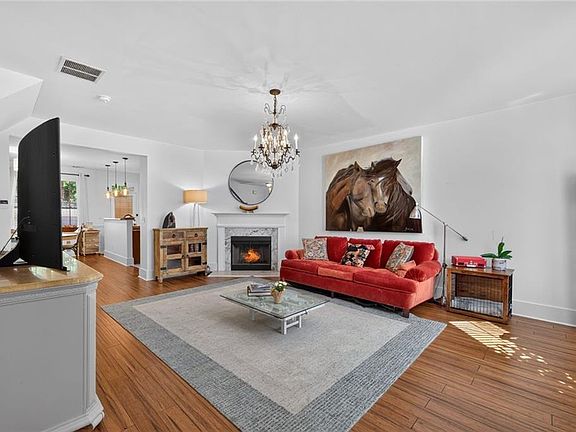 3rd image of 570 Gale Ct