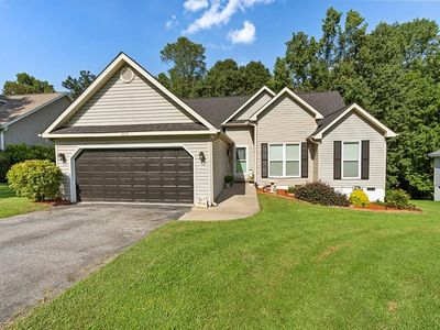 1010 N Lake Dr, Greenwood, SC, 29649