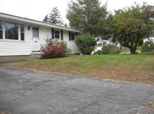 92 Eaton St, Manchester, NH 03109