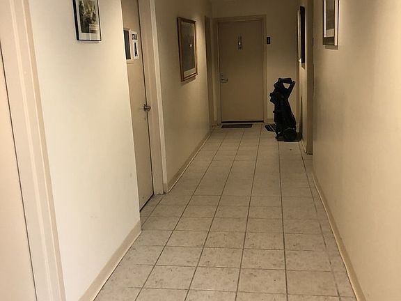3rd image of 11017 Corona Ave APT 3D