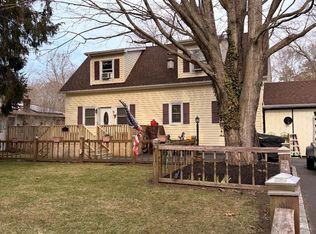 71 Crescent Street, Yaphank, NY