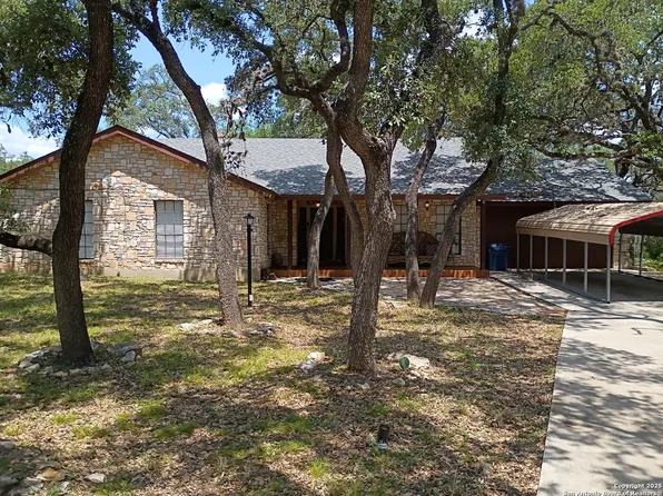 1401 Dezarae 4, San Antonio, TX 78253
