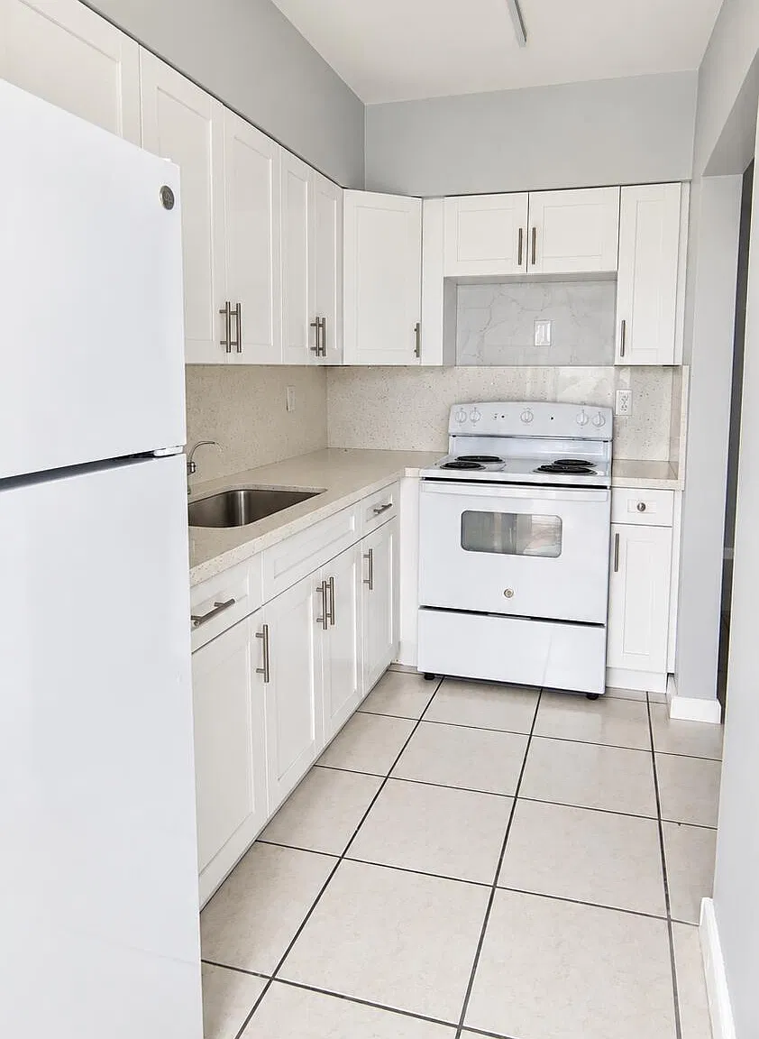 1 bed, 1.0 bath, 400 sqft, $1,600 — Photo 4