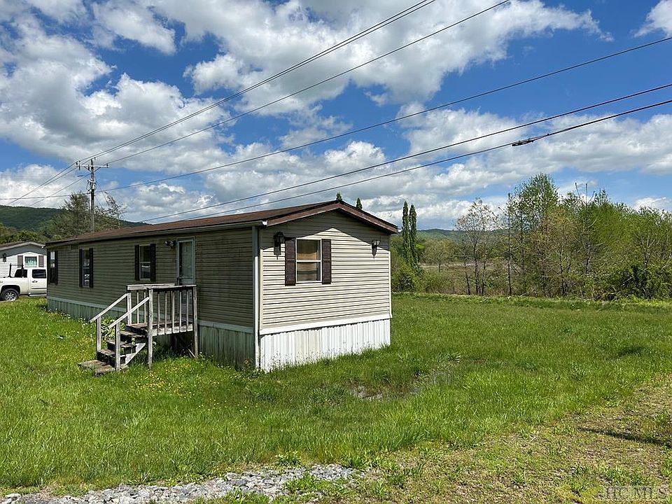 1st image of 3920 Old Hendersonville Highway