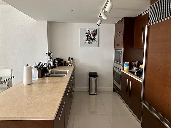 5th image of 465 Brickell Ave APT 2606