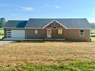 817 Hack Beaty Rd, Grimsley, TN 38565