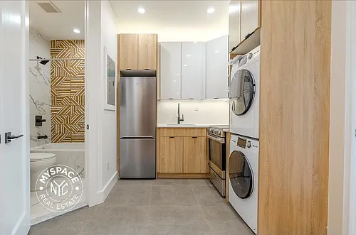 1468 Fulton St #2F Photo 1