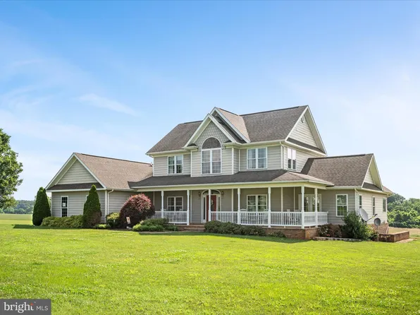 78 Old Grade Rd, Strasburg, VA 22657