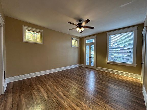 3rd image of 4924 Itaska St #2