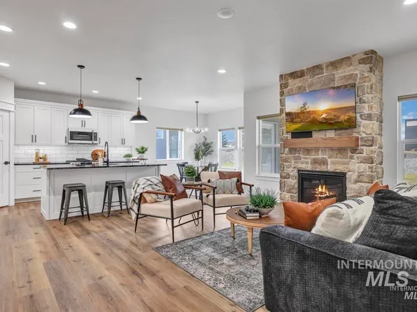 1611 Lagoon Ln, Twin Falls, ID 83301