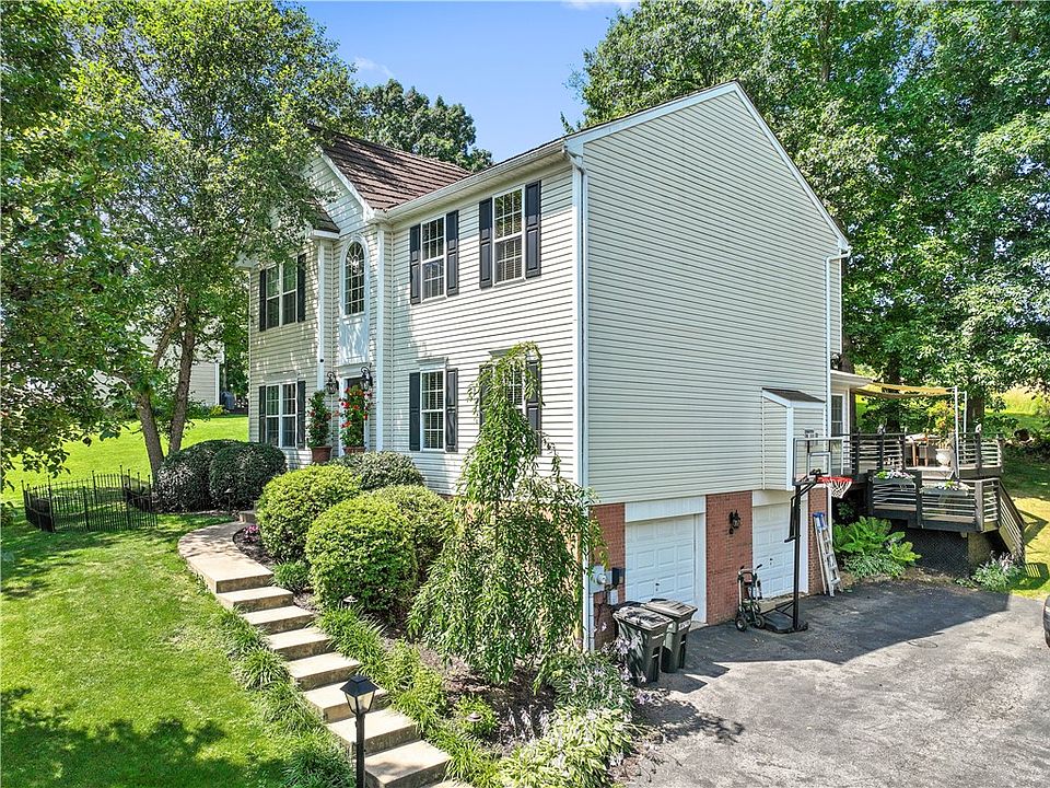 1st image of 150 Janyce Dr