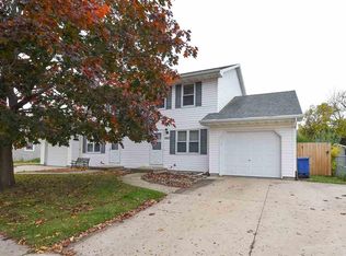 2663 Clover St, Oshkosh, WI 54901