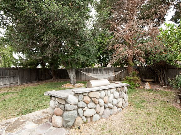 2nd image of 5275 Felicia St