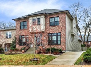7462 Washington Ave, Saint Louis, MO