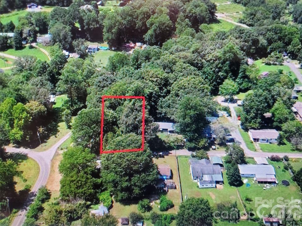 2nd image of 0 Stecoah Ave