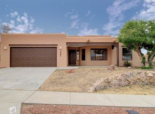 581 Canyon Point Rd, Las Cruces, NM 88011