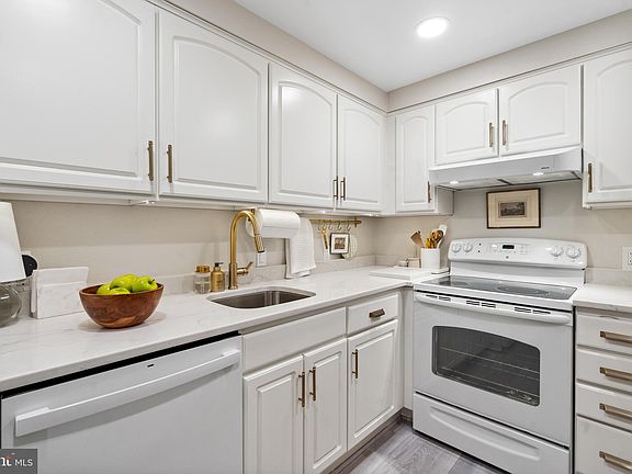 4th image of 7661 Provincial Dr APT 206