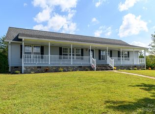 2654 Playmore Beach Rd, Lenoir, NC 28645