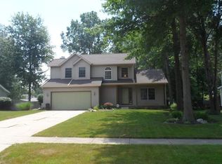 7780 Champaign Dr, Mentor, OH 44060
