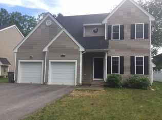 7 Auburn St, Framingham, MA 01701