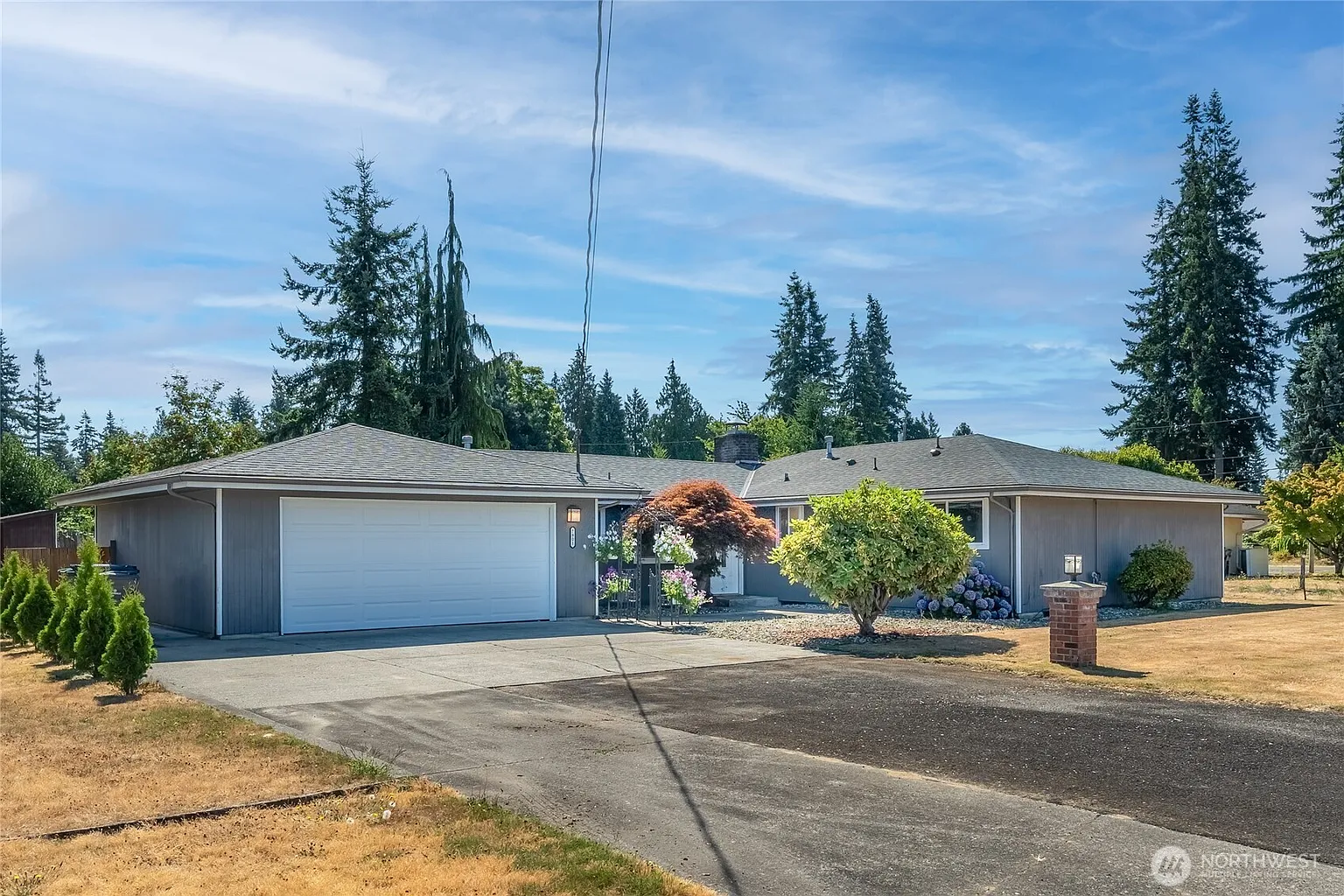 7901 52nd Drive NE photo 1