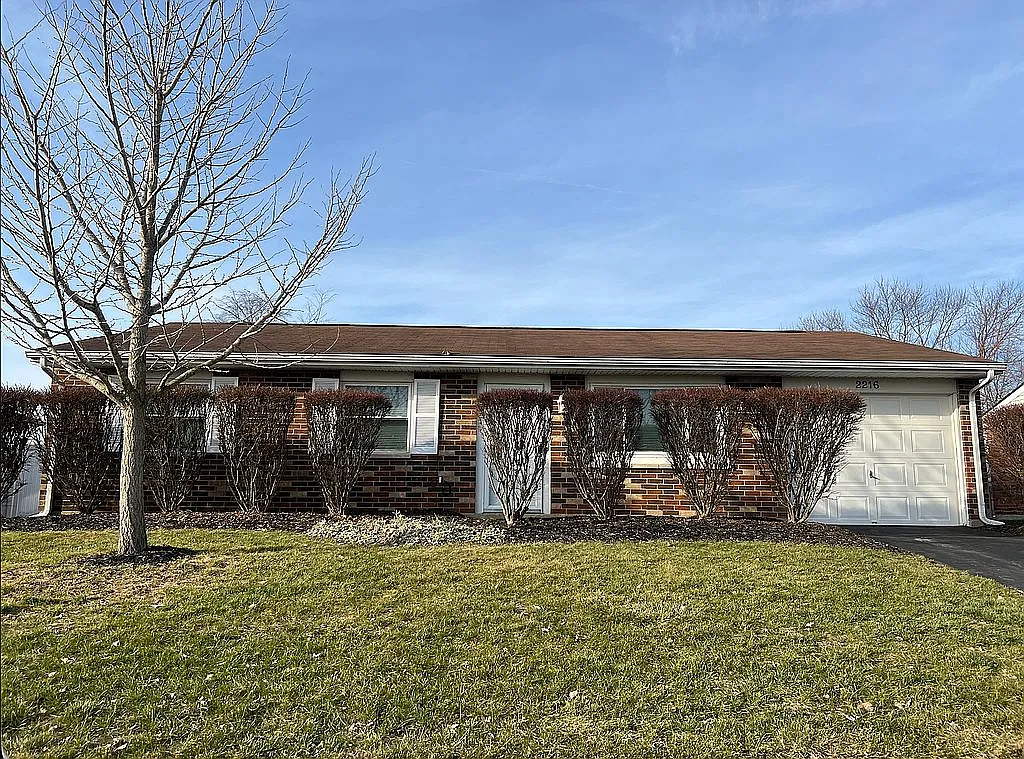 2216 Minnesota Dr photo 1