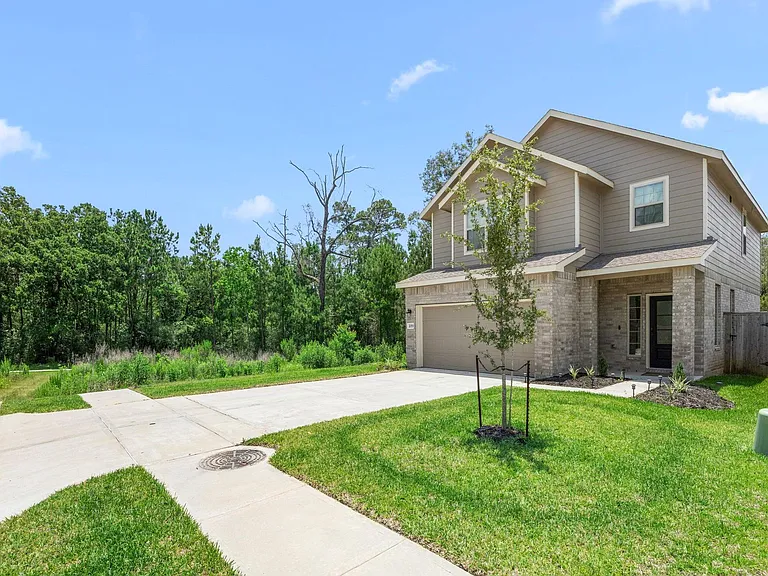 2019 Iris Hills Ln — Photo 1