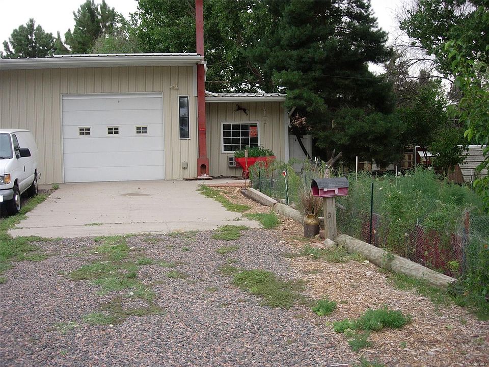 2nd image of 1670 S Beeler St