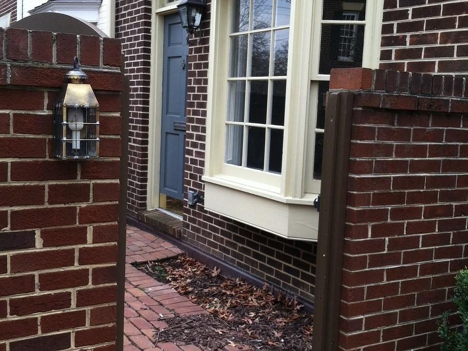 1st image of 558 N Saint Asaph St