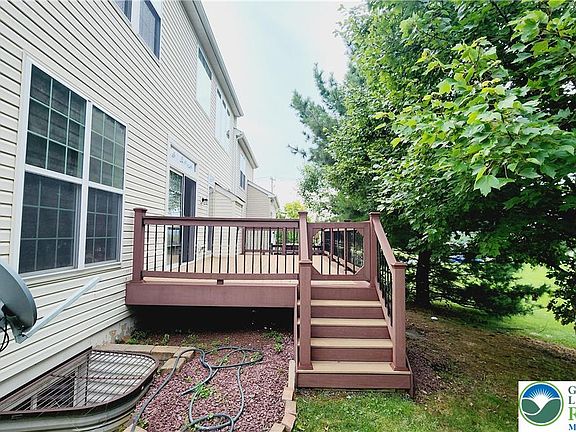 4th image of 1816 Emerald Dr S