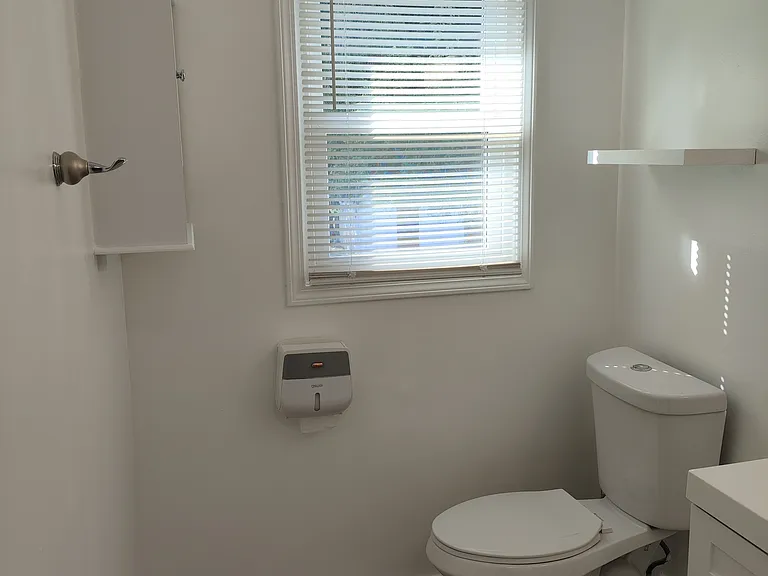 5141 Primrose Ave SE — Photo 18