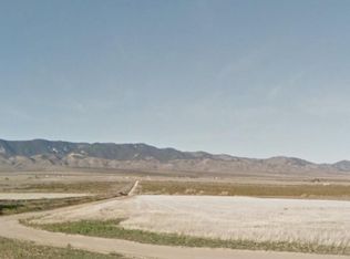 260 Saint West And Sue Ave, Rosamond, CA 93560