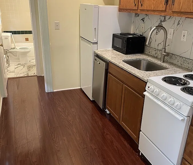 537 S 4th Ave #1 — Photo 3