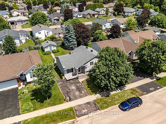 4th image of 189 Garden St