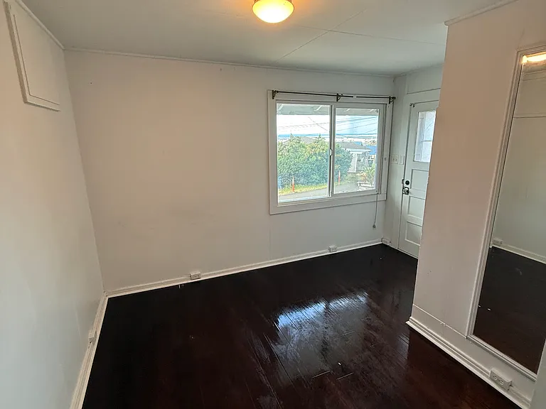 2240 Makanani Dr #B — Photo 3
