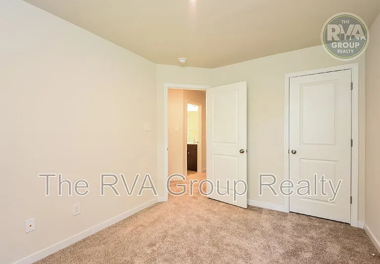 3402 Dewsberry Ln — Photo 18