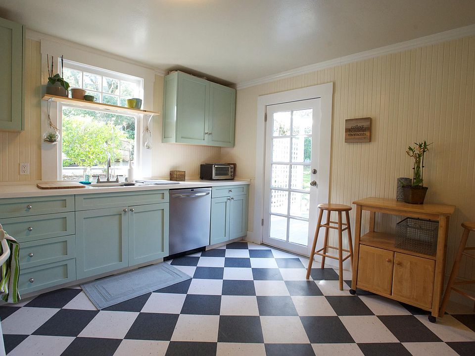 Kitchen facing backyard