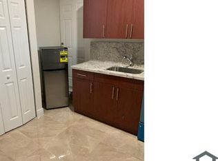 12881 SW 200th Ter, Miami, FL 33177