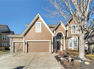 10914 Northridge Dr, Kansas City, KS 66109