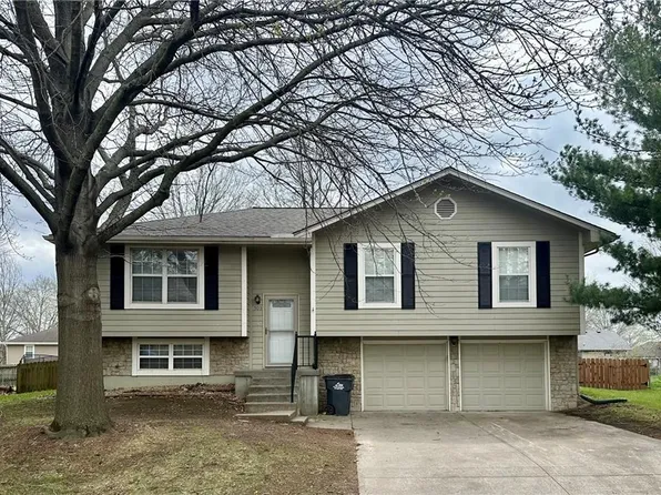 503 Broadway St, Grain Valley, MO 64029